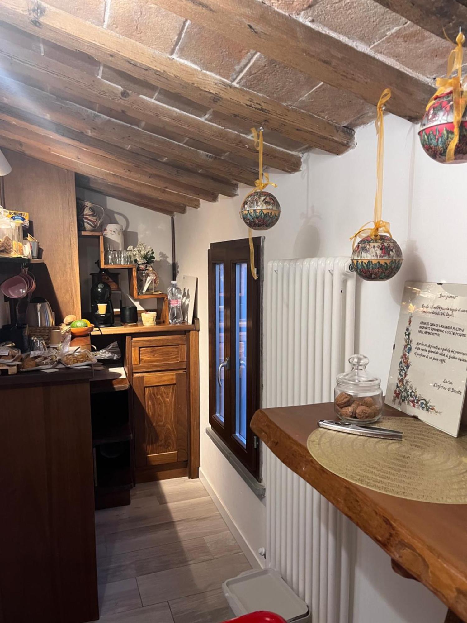 L'Inferno Di Dante Bed and Breakfast Gubbio Buitenkant foto
